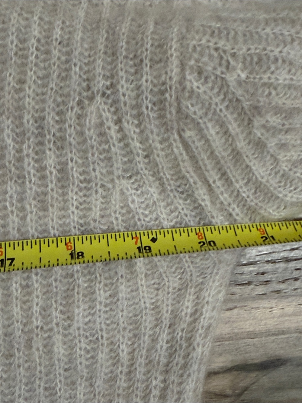 Everlane The Cocoon Crew Alpaca Sweater Almond Women’s Size S Quiet Luxury - Picture 4 of 7